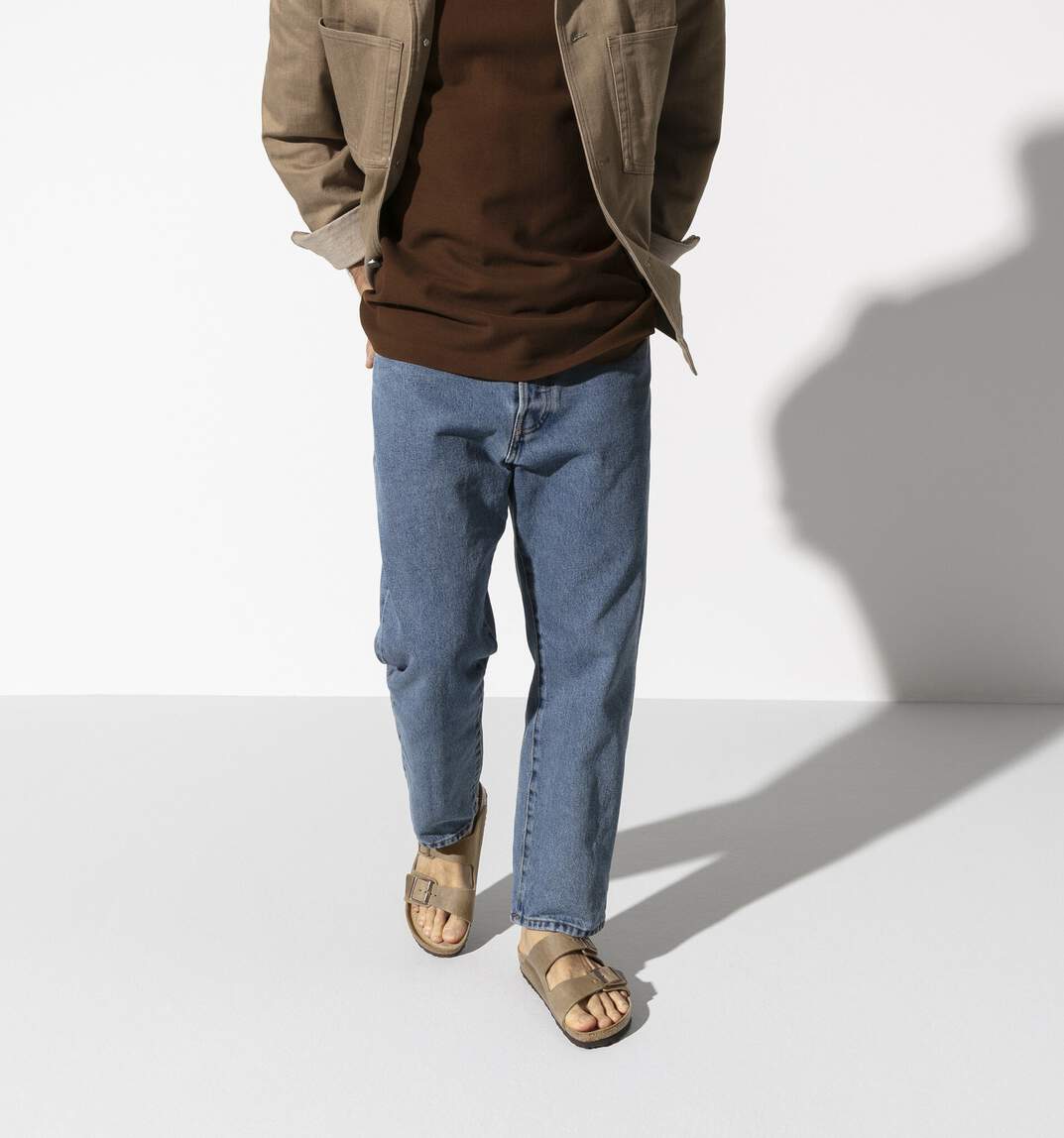 Sandales BIRKENSTOCK Arizona Lit de pied souple Cuir huilé Tabacco brown