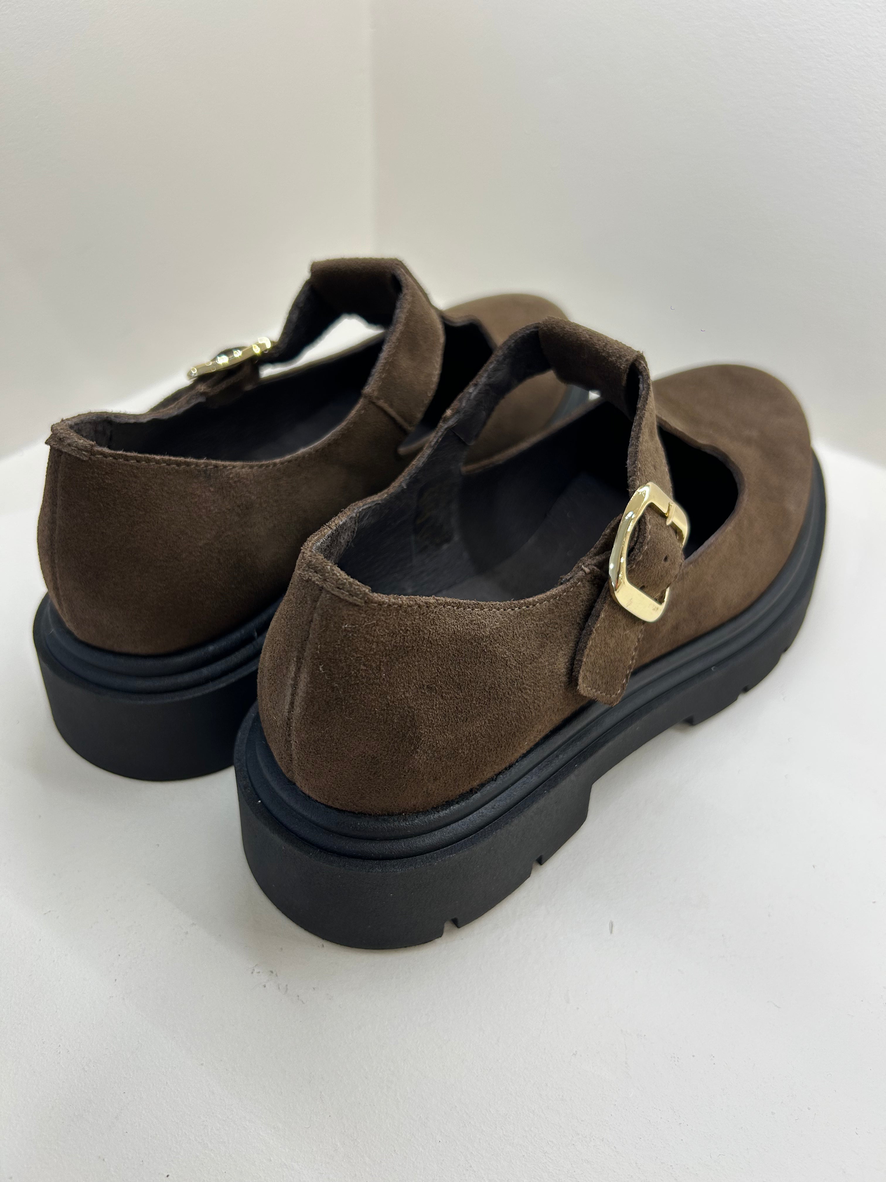 Salomés Chunky WE DO en Daim Marron — Élégance Retro-Chic
